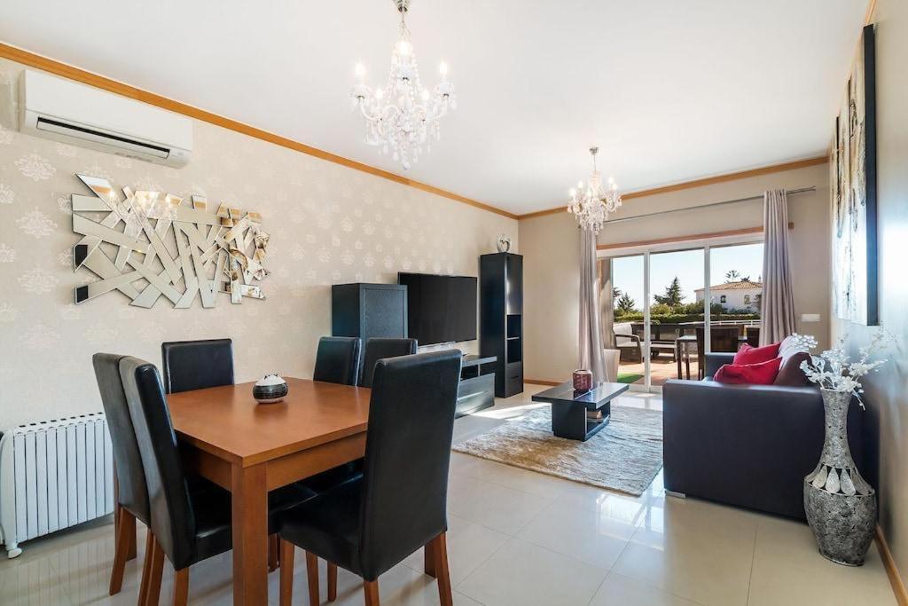 Villa Fantastic Townhouse With Pool And Sea Views Albufeira Esterno foto