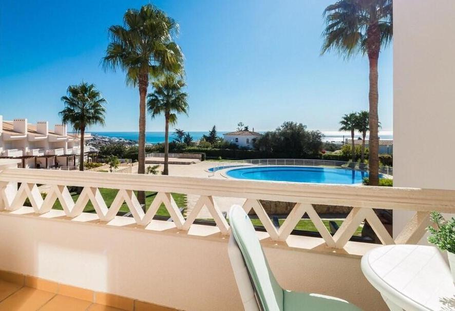 Villa Fantastic Townhouse With Pool And Sea Views Albufeira Esterno foto